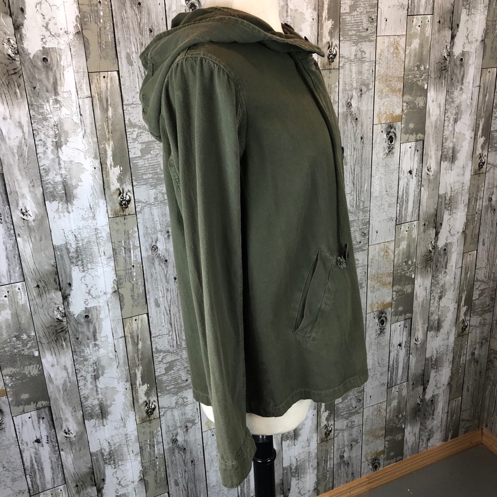 Jacket - Picture 4 of 10